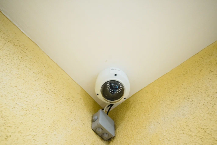 Правила монтажа видеонаблюдения в квартирах и советы