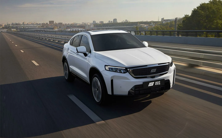 Knewstar 001: современный электрокар с передовыми решениями