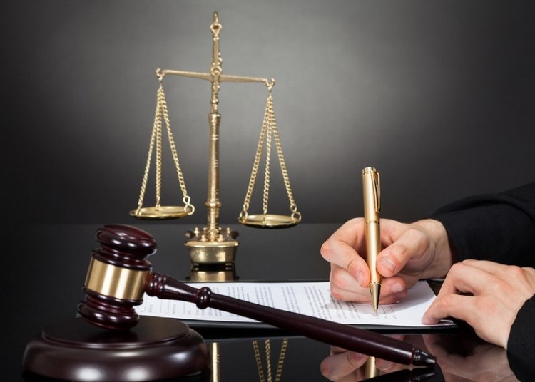 Юридическая помощь при заключении договора: защита ваших интересов