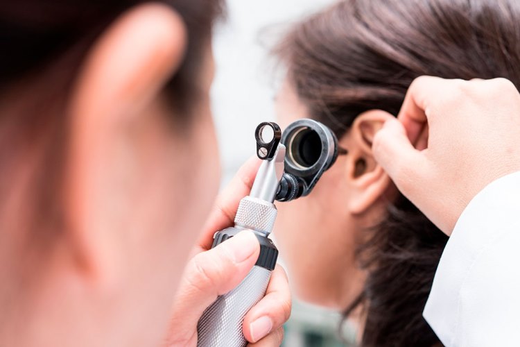 Отоскоп: незаменимый инструмент для диагностики уха
